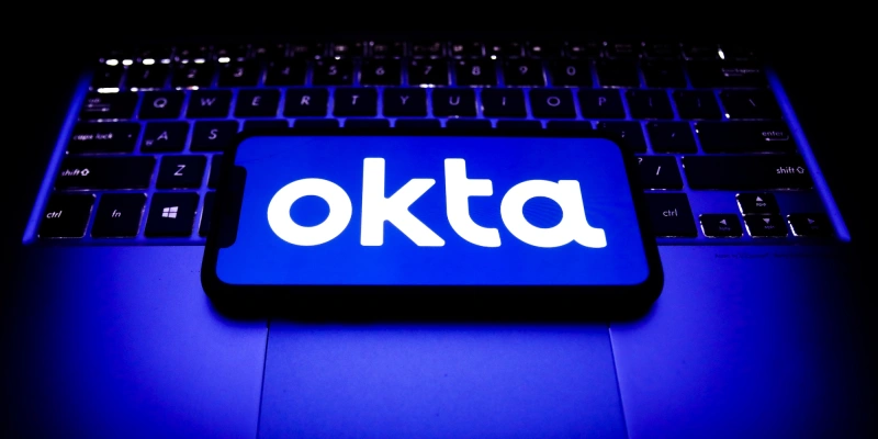 okta-laptop okta-laptop
